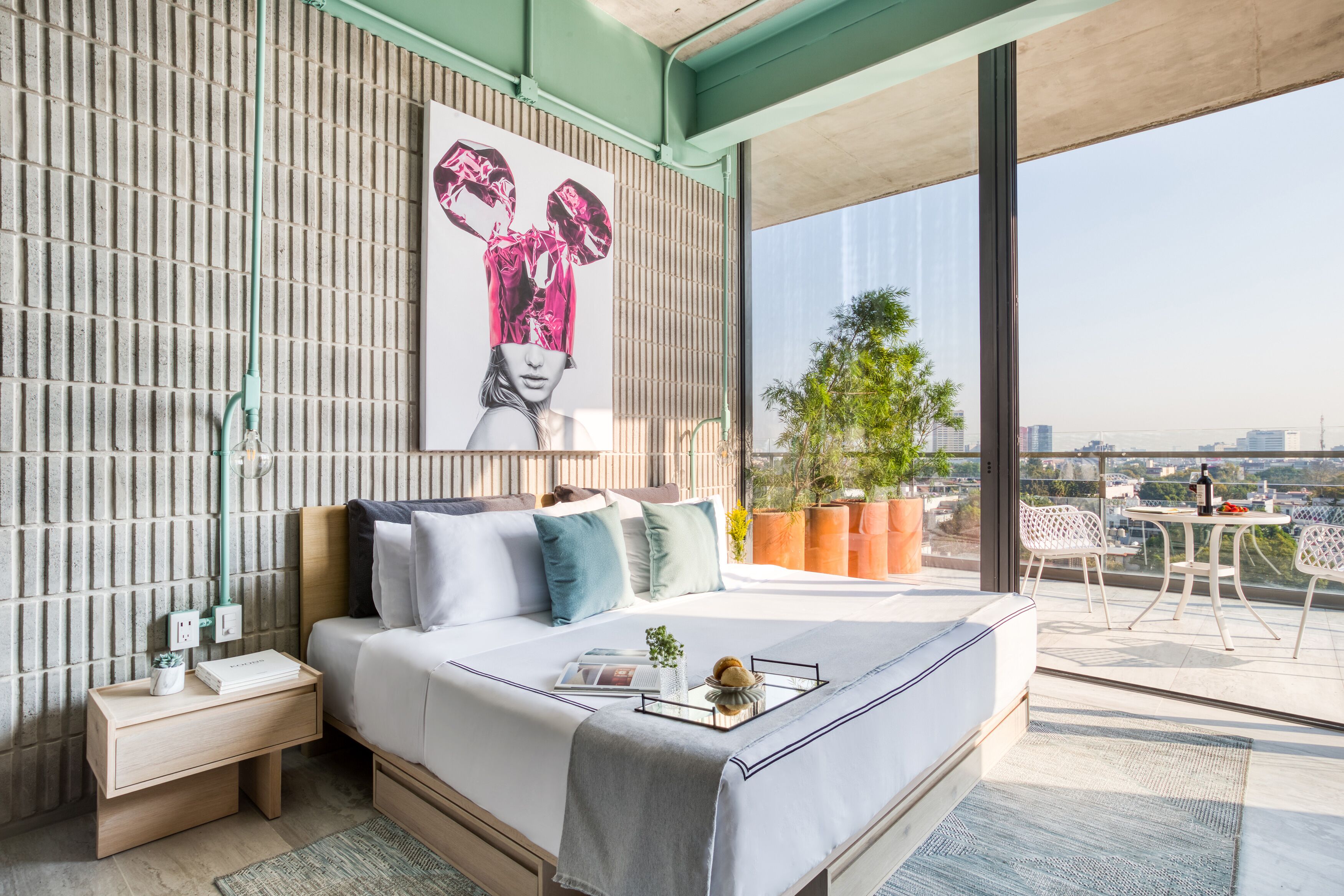 Premium Suite with Spectacular Balcony | Literie de qualité supérieure, coffres-forts dans les chambres