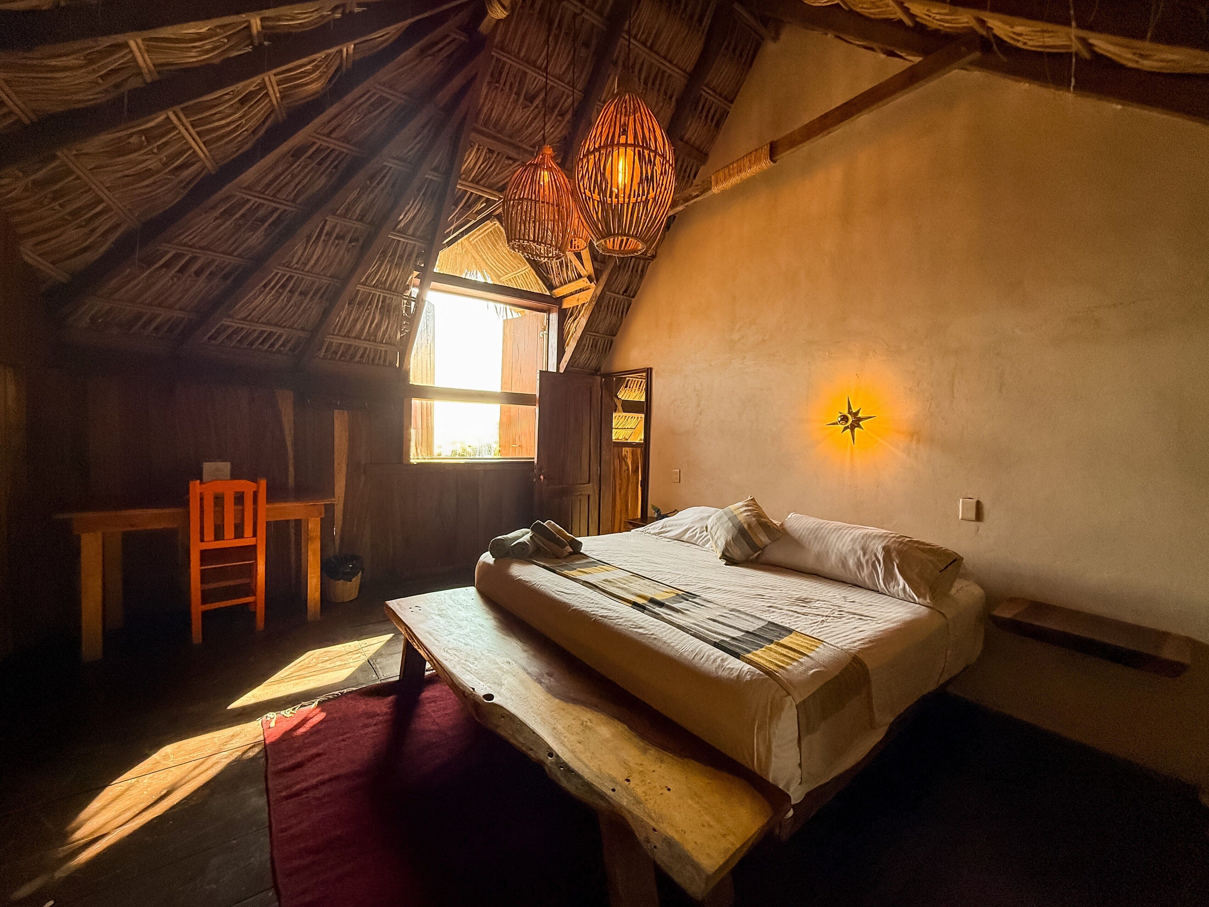 Superior Bungalow | Hypo-allergenic bedding, individually decorated, desk, laptop workspace