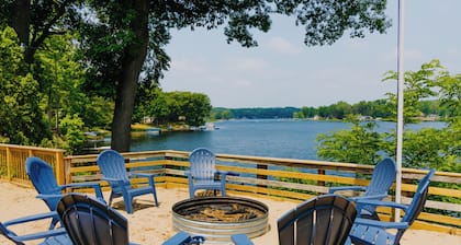 Lake-front lodging- Fisherman's Cove at the Blue Heron Retreat