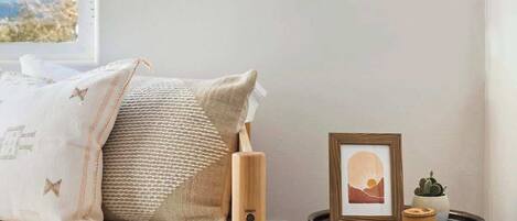 3 chambres, fer et planche à repasser, accès au Wi-Fi (inclus)