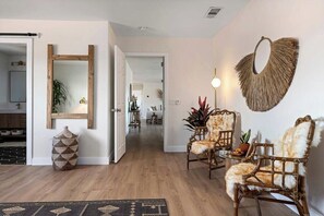 Interior - Villa De Paz| Fire Pit| Desert Views of Joshua Tree (Joshua Tree)