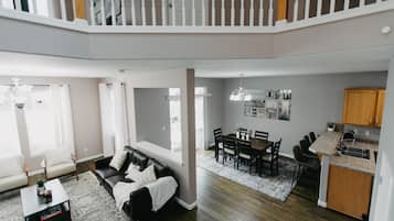 Smart TV, fireplace, foosball, table tennis