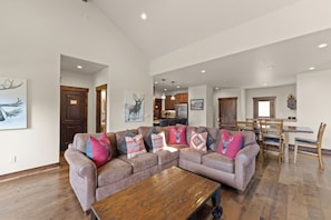 Villa (3 Bedrooms) | Property amenity
