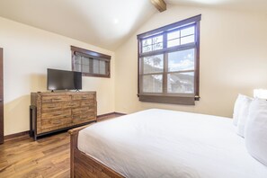 Villa (3 Bedrooms) | Exterior