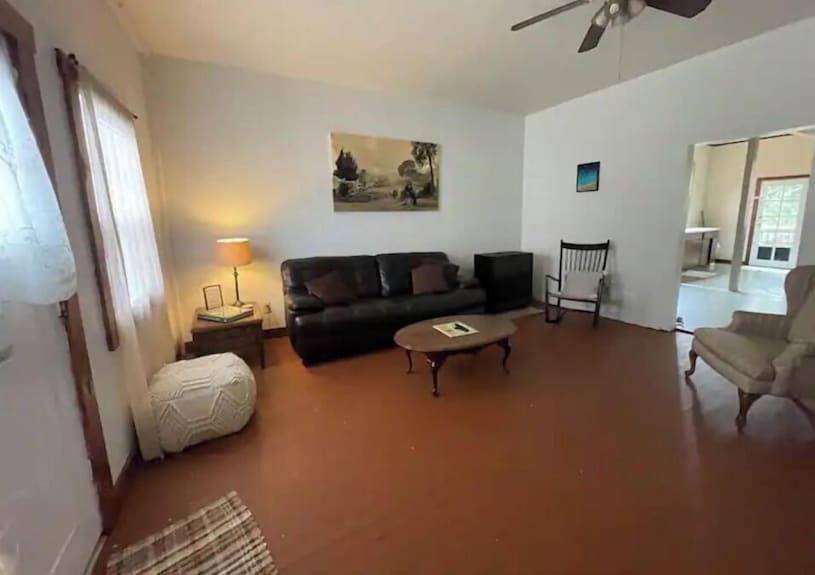Creekside Cabin! Work Crews Welcome! - Fortuna, CA