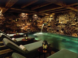 Indendørs pool, udendørs pool