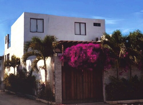 Paradise to enjoy with friends and family 2 min. from Punta Blanca beach.