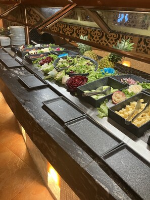 Dining - Where Luxury meets Paradise! (Nuevo Vallarta)