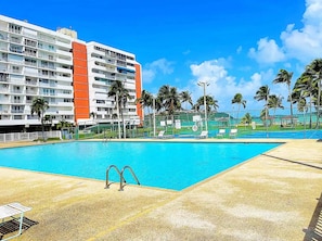 Piscine extérieure