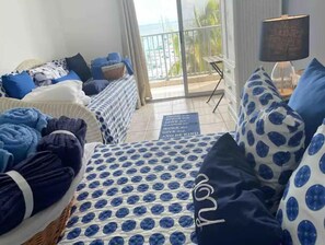 1 chambre, fer et planche à repasser, lit parapluie, Wi-Fi gratuit