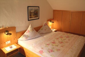 2 Schlafzimmer, Reisekinderbett, WLAN