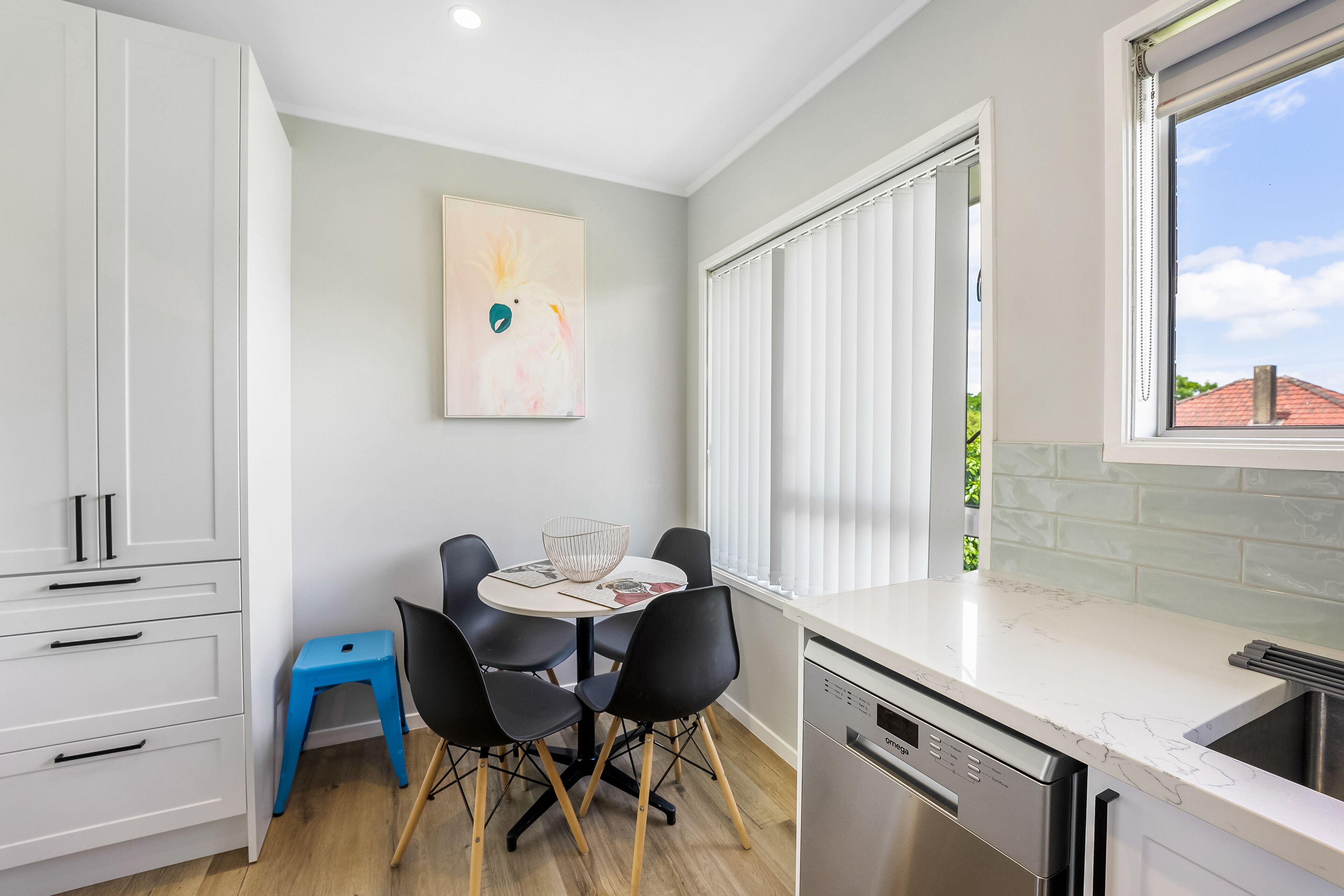 Apartment | Private kitchen | Fridge, microwave, oven, stovetop