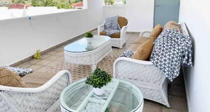 Casa PIĂA, 3 bedroom condo & gated area