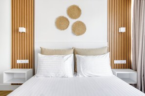 Superior Suite Kallirrois 89 | Egyptian cotton sheets, premium bedding, in-room safe, desk - Kallirrois 89 Suite (Athens)