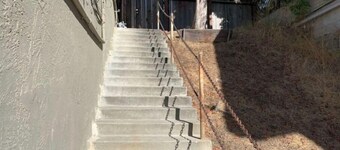 Natural Light 1 Bedroom In-Law Unit w/Washer/Dryer