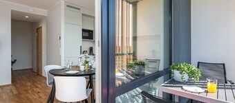 CITYGATE APARTMENT WITH SUN BALCONY