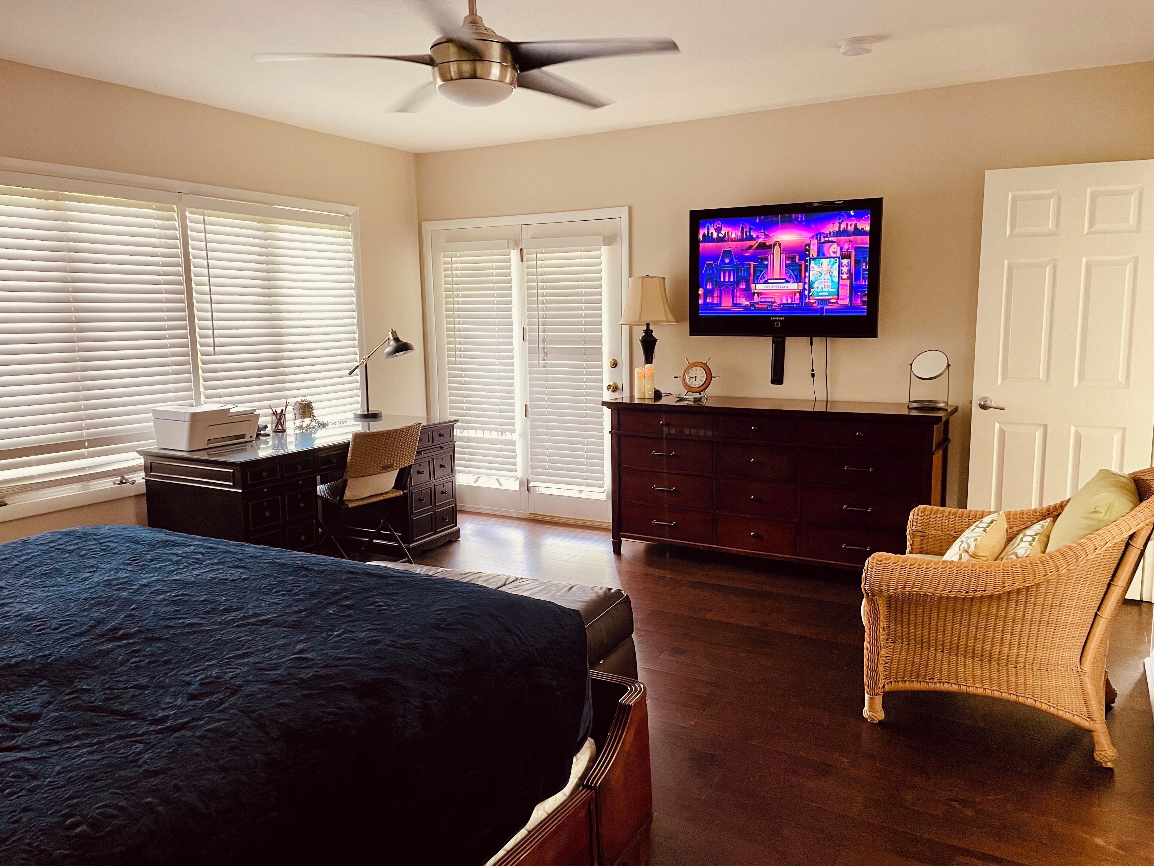 3 Schlafzimmer, Schreibtisch, Bügeleisen/Bügelbrett, kostenloses WLAN