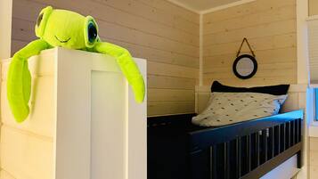 3 Schlafzimmer, Schreibtisch, Bügeleisen/Bügelbrett, kostenloses WLAN