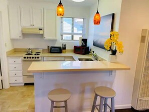 Fridge, microwave, cookware/dishes/utensils, paper towels - Full Kitchen Studio w/ AC (Castro Valley)