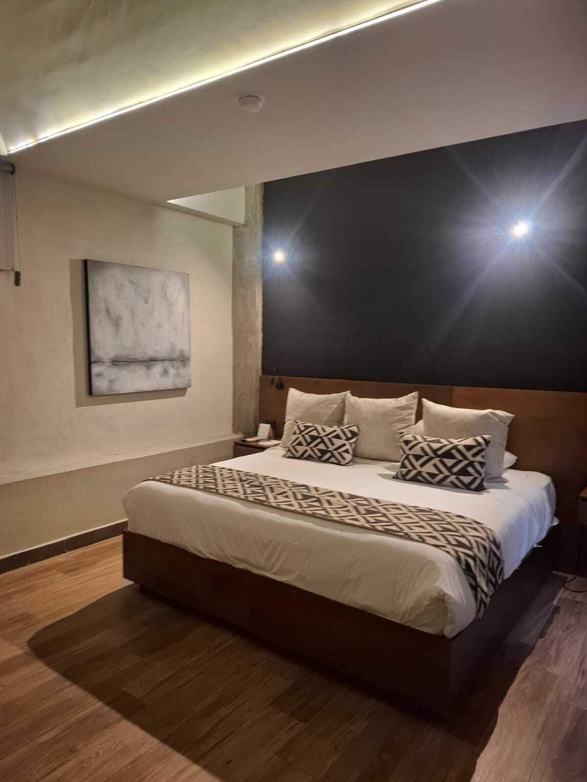 Room, 1 King Bed, Non Smoking