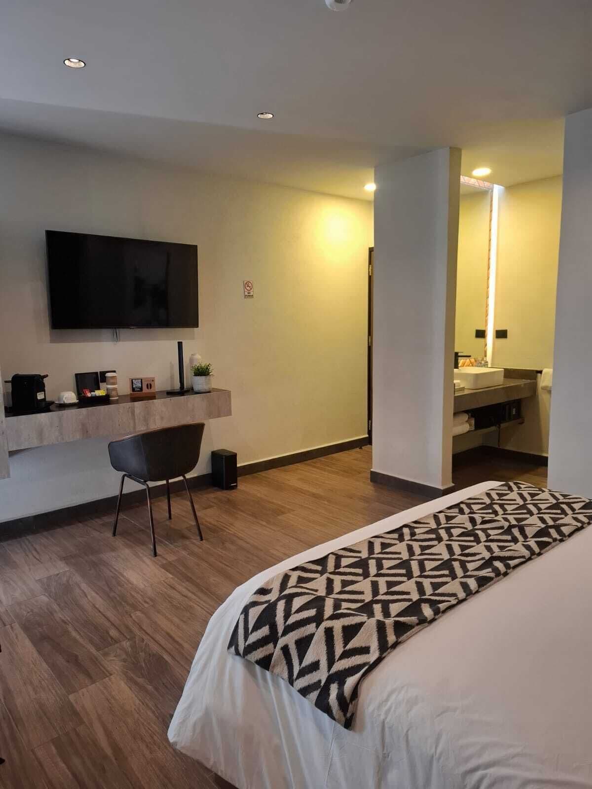 Room, 1 Queen Bed, Non Smoking