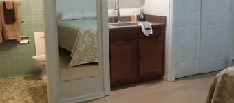 Saranac Lake Studio Apt on a budget! (New Listing)