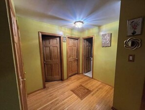 Interior - Cheerful 2-Bedroom Home With On Premises Parking (Amityville)