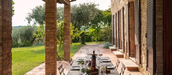 Villa Colombaio, Country-house In Wine Estate 5km from Siena