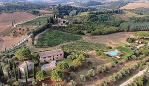 Exterior - Villa Colombaio, Country-house In Wine Estate 5km from Siena (Siena)
