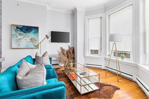 Historic Somerville Cambridge 1 Bed, Inman Square