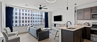 175 LEX - Walkable Loft to Rupp Arena & Downtown!