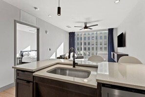 Interior - 175 LEX - Walkable Downtown Lexington Condo (Lexington)