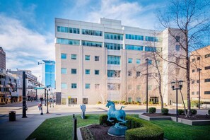 Exterior - 175 LEX - Walkable Downtown Lexington Condo (Lexington)