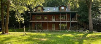 Quality Time at is best, Stay,Play and Fish on the most serene part of the River