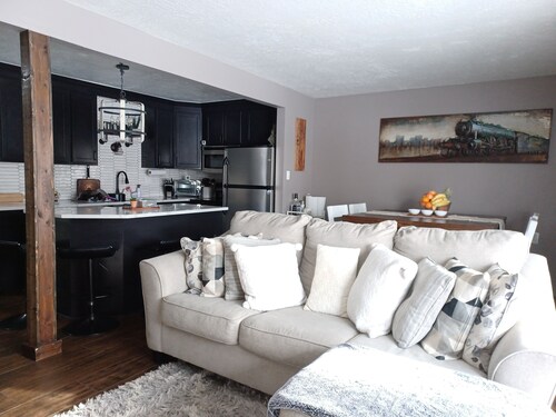 Cozy first floor condo with yard, near Keystone Resorts