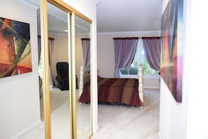 3 chambres, bureau, fer et planche à repasser, Wi-Fi