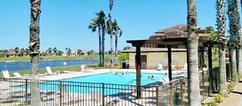 Relaxing Villa - 15 mins from South Padre Island