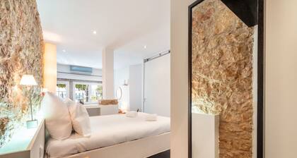 JOIVY Elegant Beach Studio