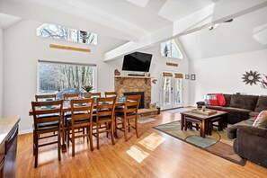 Smart TV, fireplace, video games