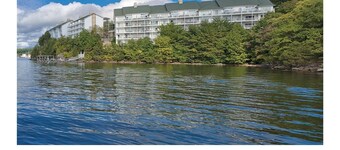 Two Bedroom, Luxury Condo, Osage Beach, Missouri 3231703
