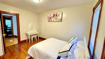 3 habitaciones, tabla de planchar con plancha y wifi gratis
