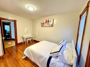 3 habitaciones, tabla de planchar con plancha y wifi gratis