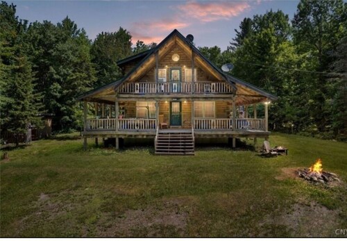 Cabin NY Snowmobile Trails