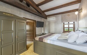 5 habitaciones y caja de seguridad en la habitación