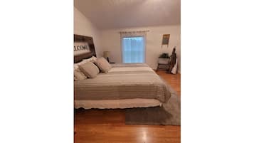 3 Schlafzimmer, Schreibtisch, Bügeleisen/Bügelbrett, WLAN