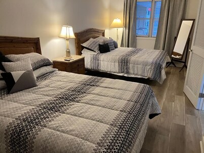 Ocean Block Condo steps away from the beach in Wildwood Crest NJ