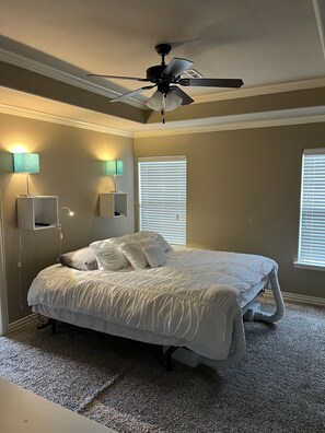 3 Schlafzimmer, Zimmersafe, Schreibtisch, WLAN