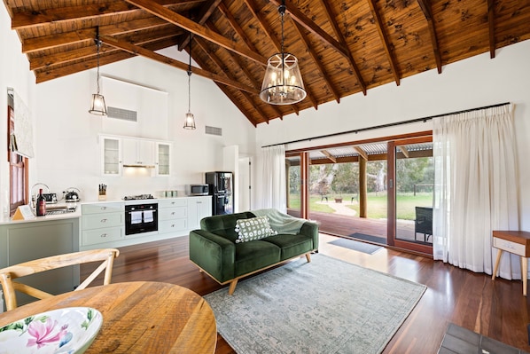 Villa | 1 Schlafzimmer, hochwertige Bettwaren, Pillowtop-Betten