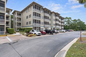 Exterior - "Happy Days" - Seagrove Highlands - Gated Community - Poo, 4 New Bikes - Walk To Beach! (Santa Rosa Beach)