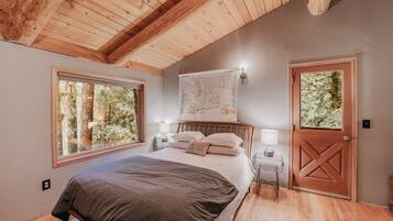 2 bedrooms, bed sheets